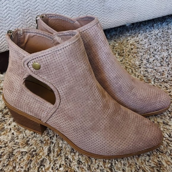 Forever Taupe Booties - Picture 1 of 5